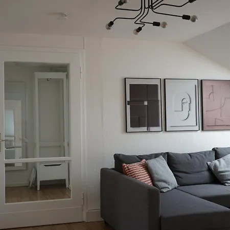 Anna Apartment